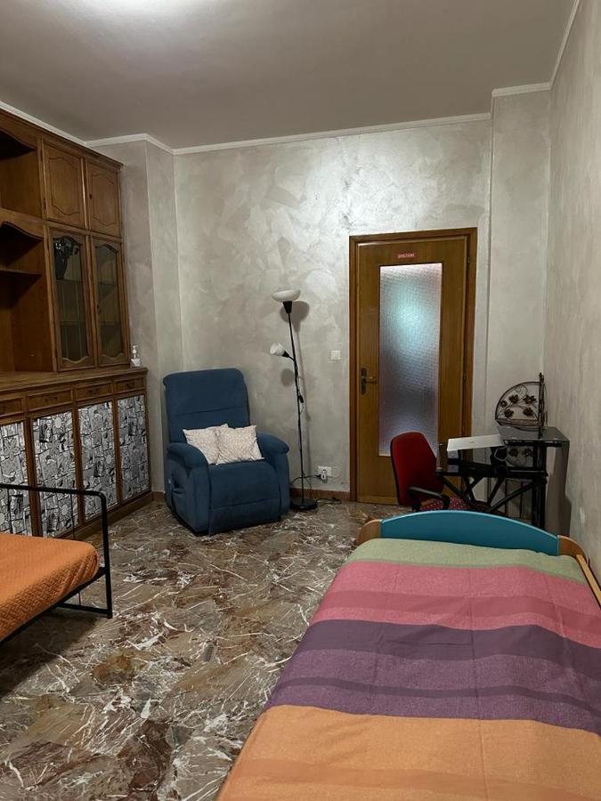 Da Tiziana Lägenhet Turin Exteriör bild